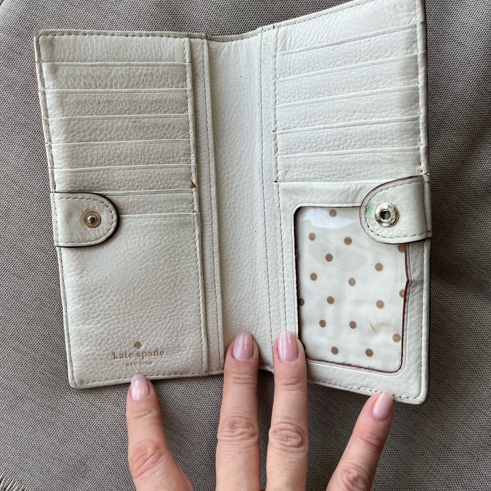 Kate Spade Wallet - Picture 3 of 4